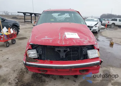 1995 Chevrolet Blazer z USA, uszkodzony, nr VIN 1GNDT13W1S2122203